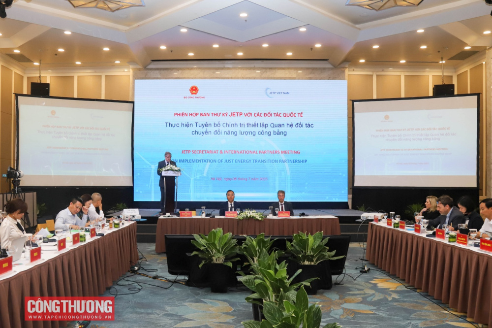 thuc-day-cac-du-an-chuyen-doi-nang-luong-cong-bang-trong-thuc-hien-tuyen-bo-jetp_686d16442a328 chuyển đổi năng lượng công bằng