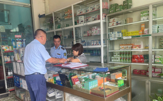 Sơn La: xử phạt 10 cơ sở kinh doanh thuốc tân dược vi phạm trong tháng 7