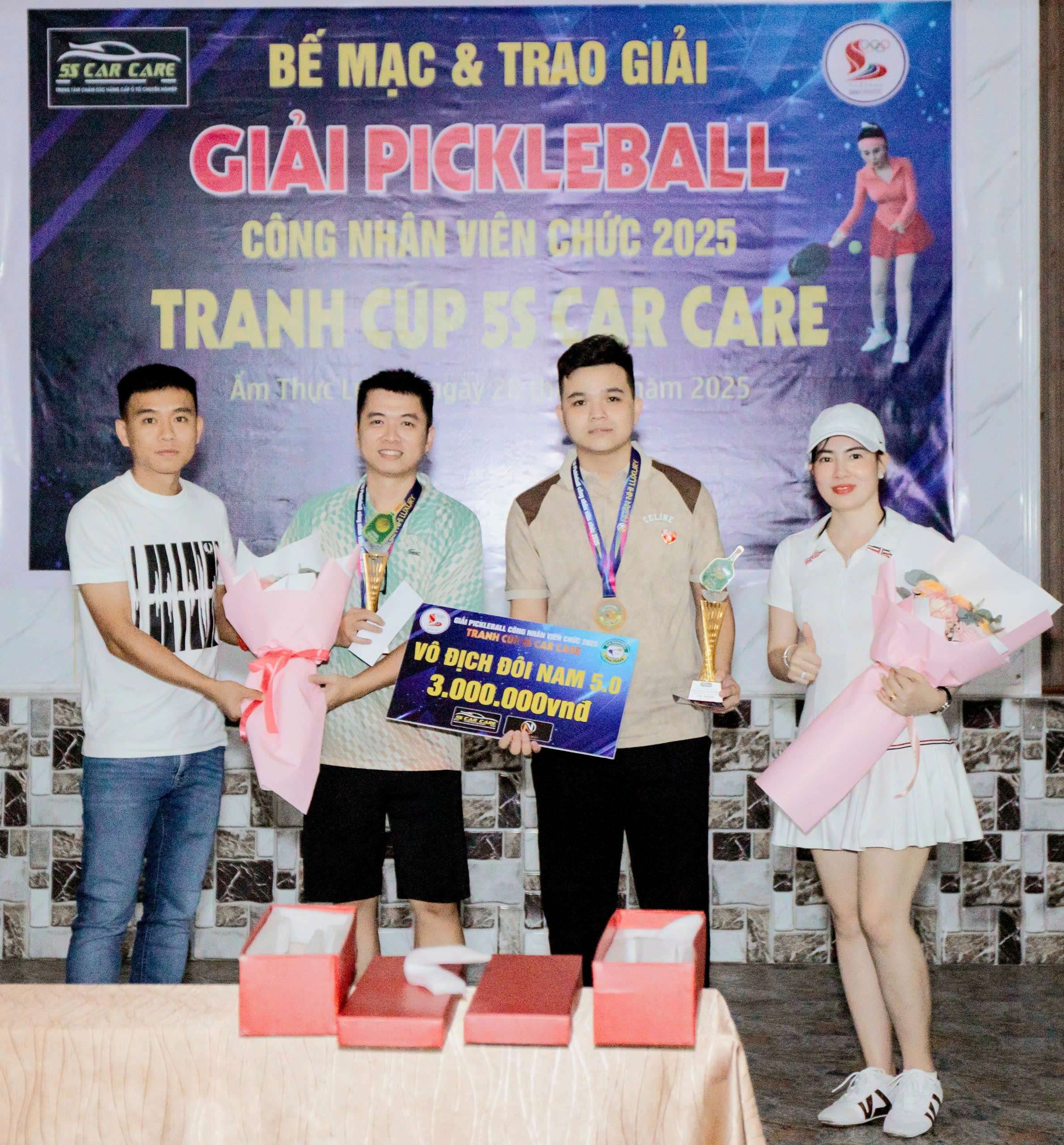 Bình Phước: Thị xã Chơn Thành bế mạc giải pickleball công nhân viên chức 2025