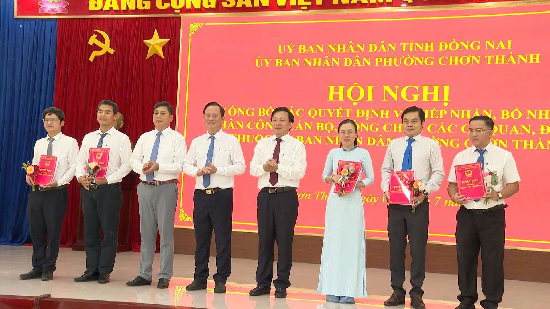 UBND phường Chơn Thành, tỉnh Đồng Nai: Công bố Quyết định về công tác cán bộ