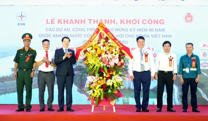Tổ máy số 1 – Nhà máy Thủy điện Hòa Bình mở rộng phát điện, hoà lưới thành công