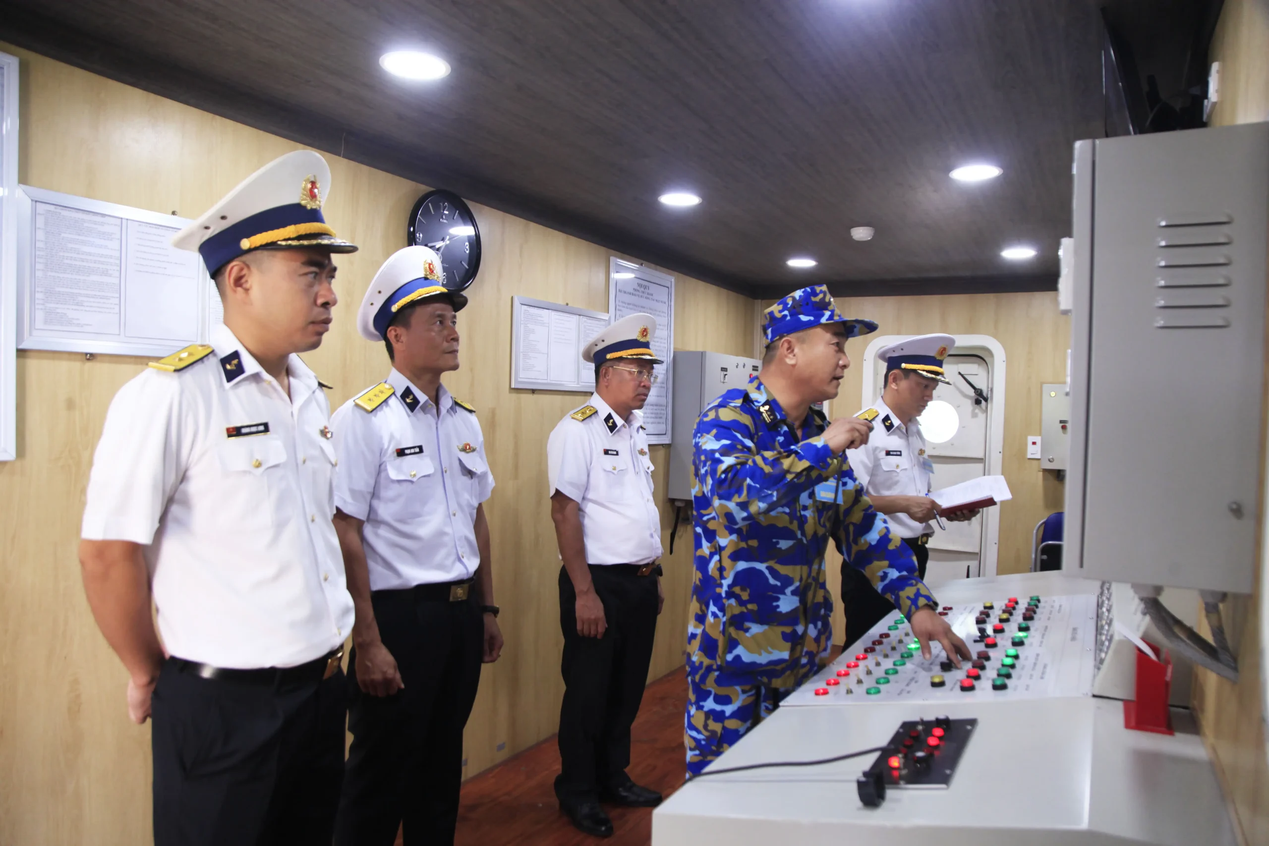Lữ đoàn 162, Vùng 4 Hải quân khai mạc hội thao đấu tranh bảo vệ sức sống tàu năm 2025