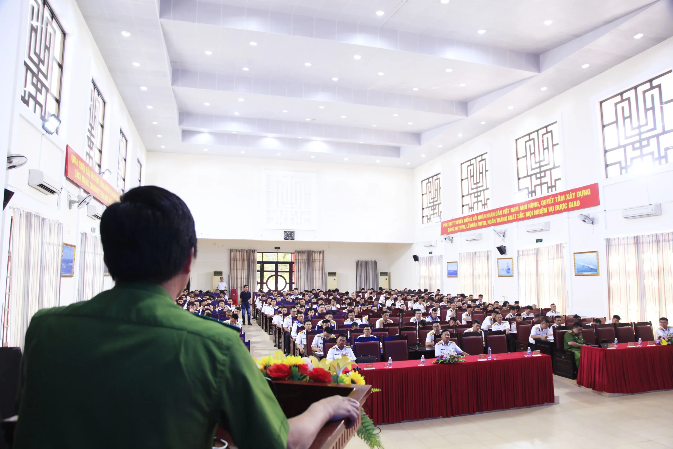 Các đơn vị Vùng 4 Hải quân phối hợp tuyên truyền phòng, chống ma tuý năm 2025