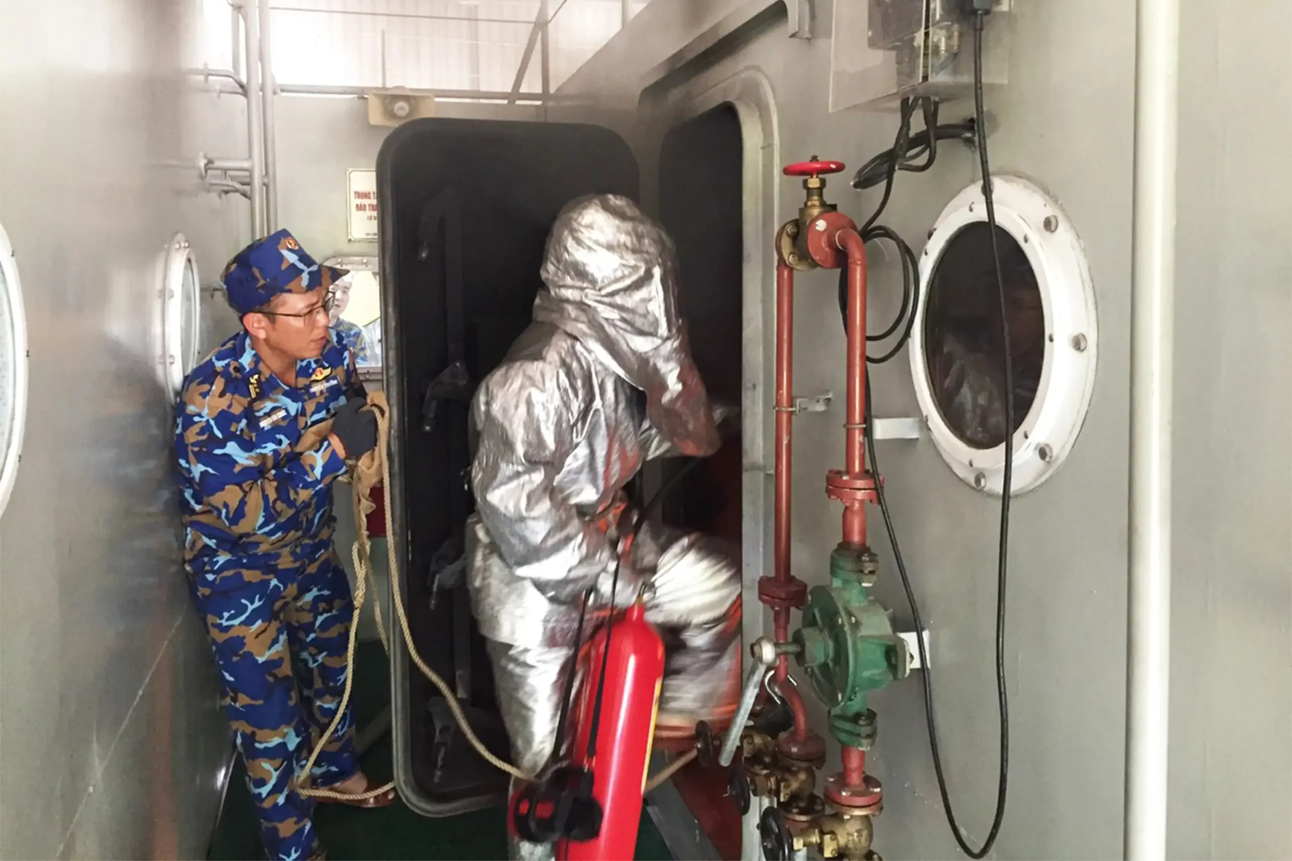 Lữ đoàn 162, Vùng 4 Hải quân khai mạc hội thao đấu tranh bảo vệ sức sống tàu năm 2025
