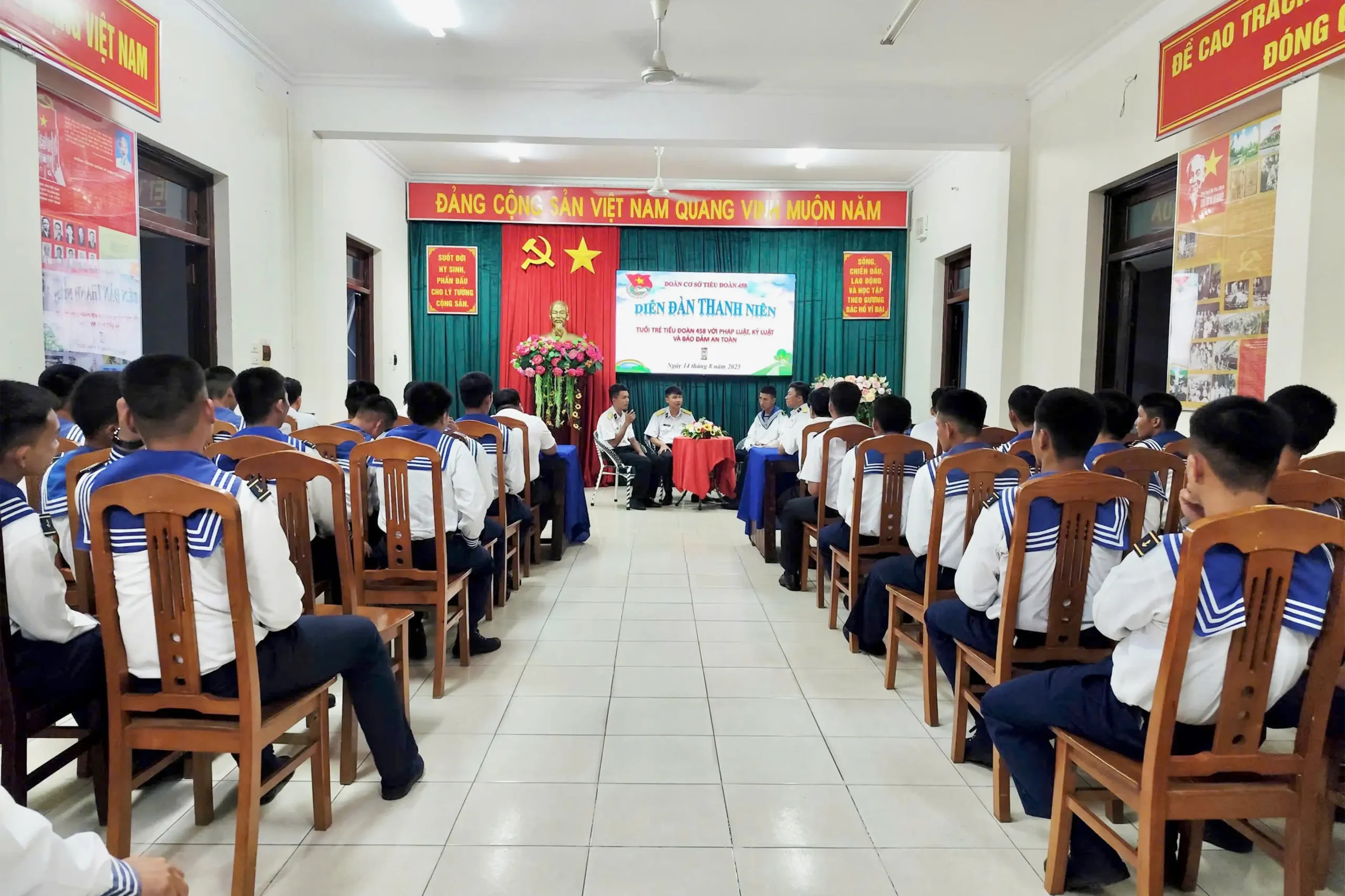 Diễn đàn thanh niên Tiểu đoàn 458, Vùng 4 Hải quân thành công tốt đẹp