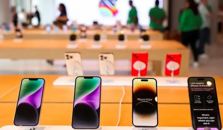 Hà Nội: Khởi tố nhóm đối tượng lừa bán iPhone giá “siêu rẻ” trên mạng xã hội