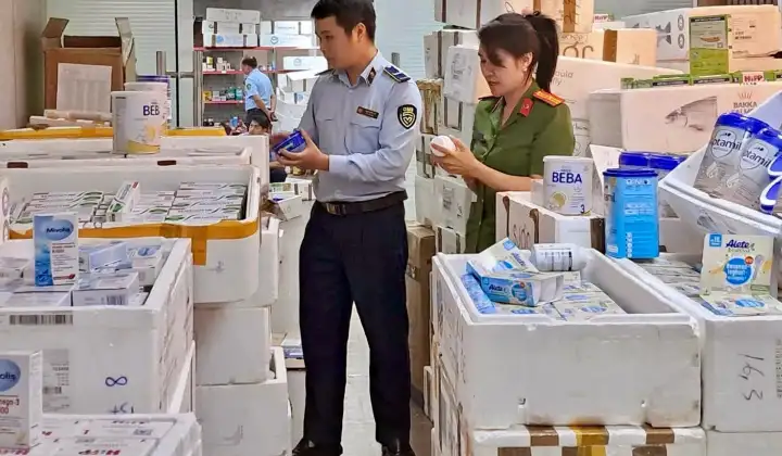 Chính phủ yêu cầu Bộ Công Thương phối hợp tiếp tục đấu tranh chống buôn lậu, hàng giả mặt hàng sữa, thuốc, thực phẩm