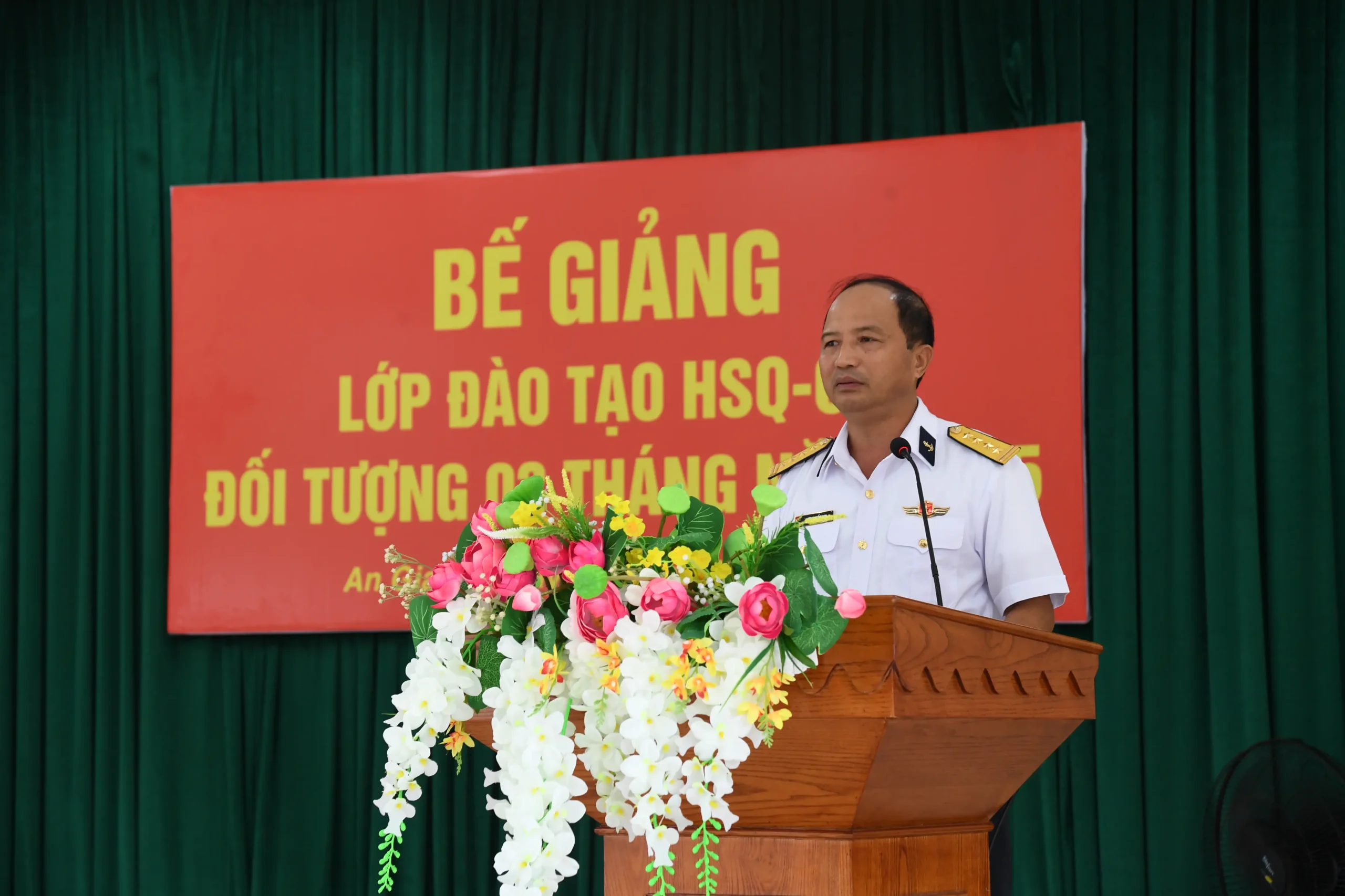 Tiểu đoàn 563 bế giảng lớp đào tạo hạ sĩ quan chỉ huy