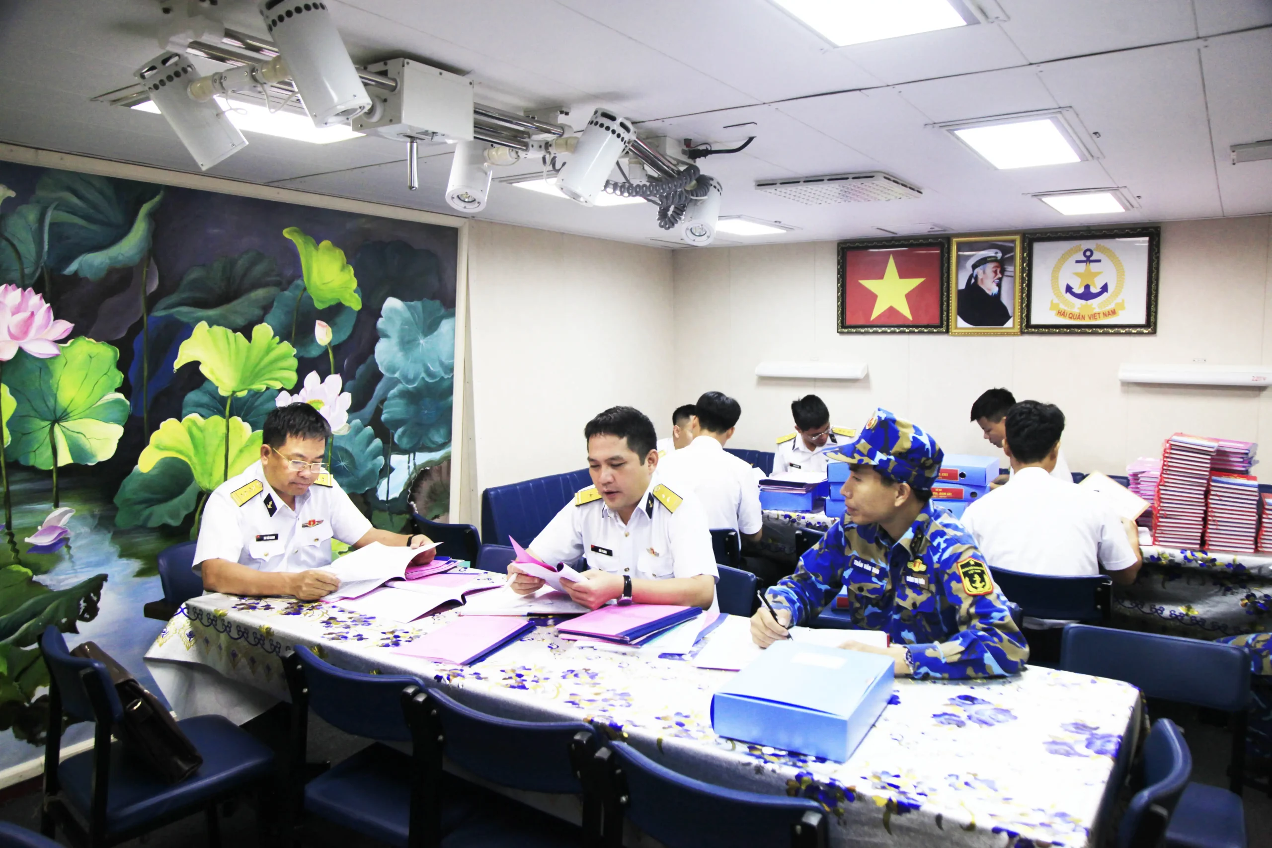 Lữ đoàn 162 đổi mới trong kiểm tra, nâng cao chất lượng xây dựng đơn vị vững mạnh toàn diện “mẫu mực, tiêu biểu”