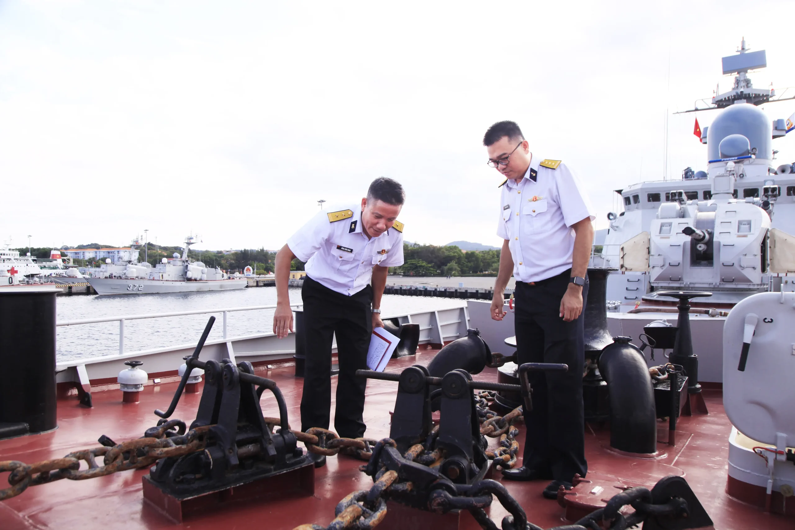 Lữ đoàn 162 đổi mới trong kiểm tra, nâng cao chất lượng xây dựng đơn vị vững mạnh toàn diện “mẫu mực, tiêu biểu”