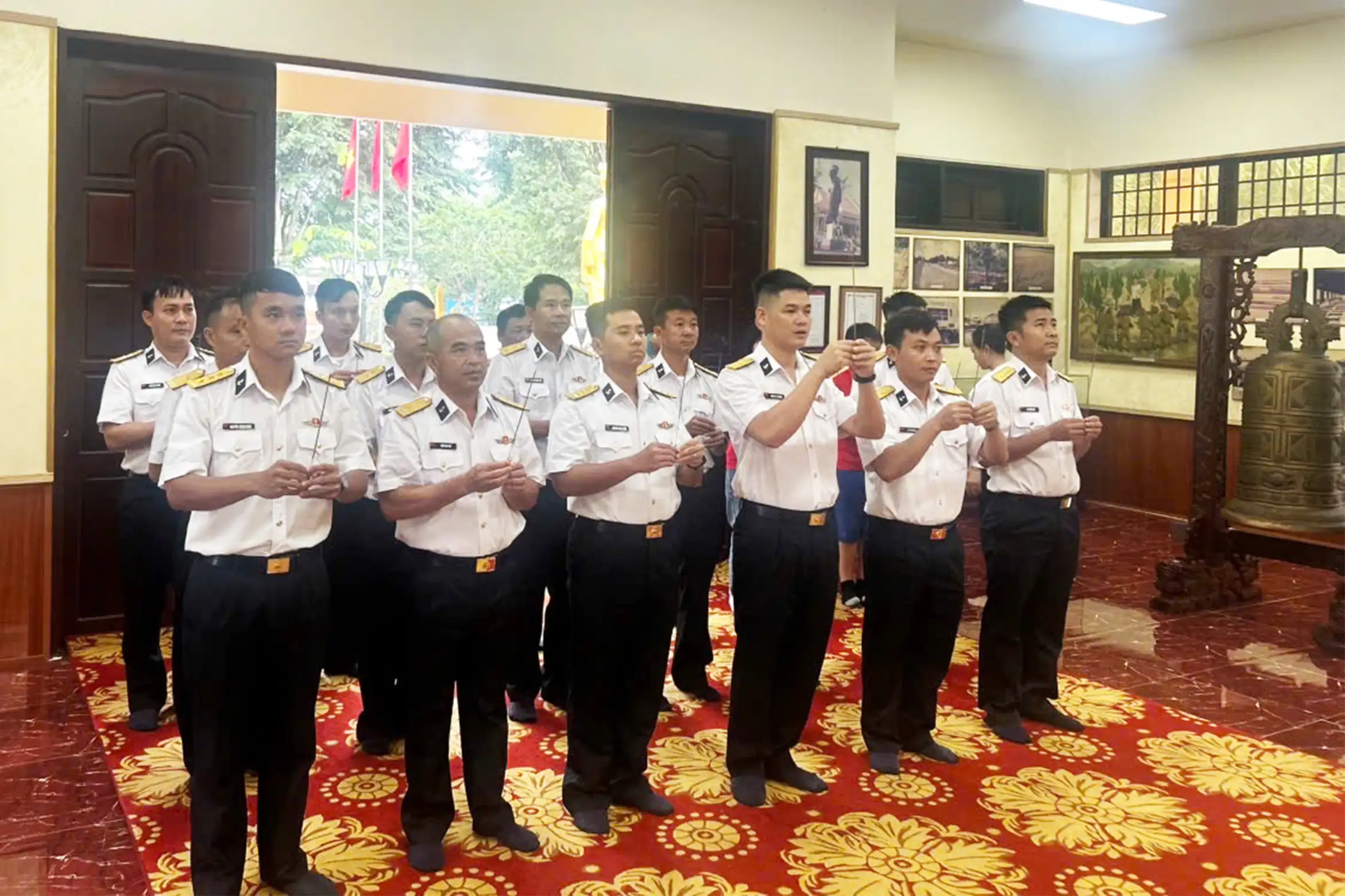 Bộ tư lệnh Vùng 4 Hải quân kiểm tra công tác bảo đảm an toàn hàng hải tại các đơn vị tàu.