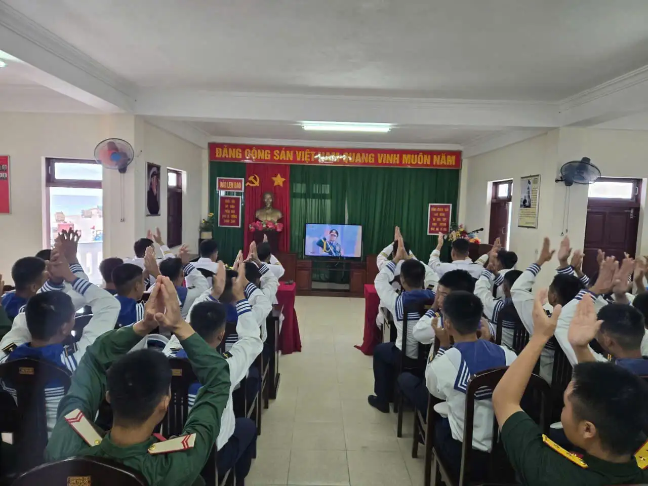 Trường Sa, hòa chung niềm vui Quốc khánh cùng cả nước
