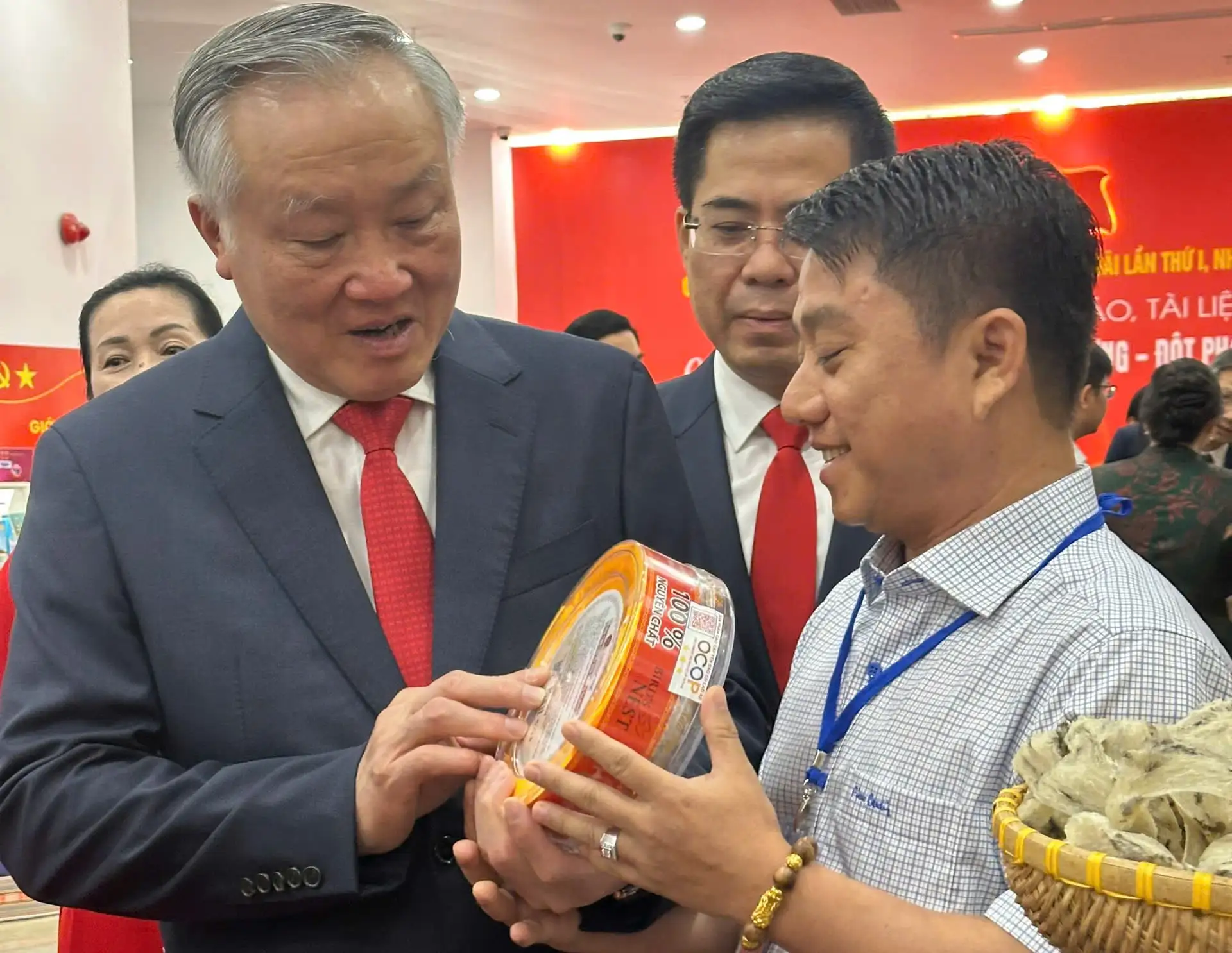 Đặc sản yến sào Cù Lao Ré – “Viên ngọc” sáng từ biển đảo Quảng Ngãi