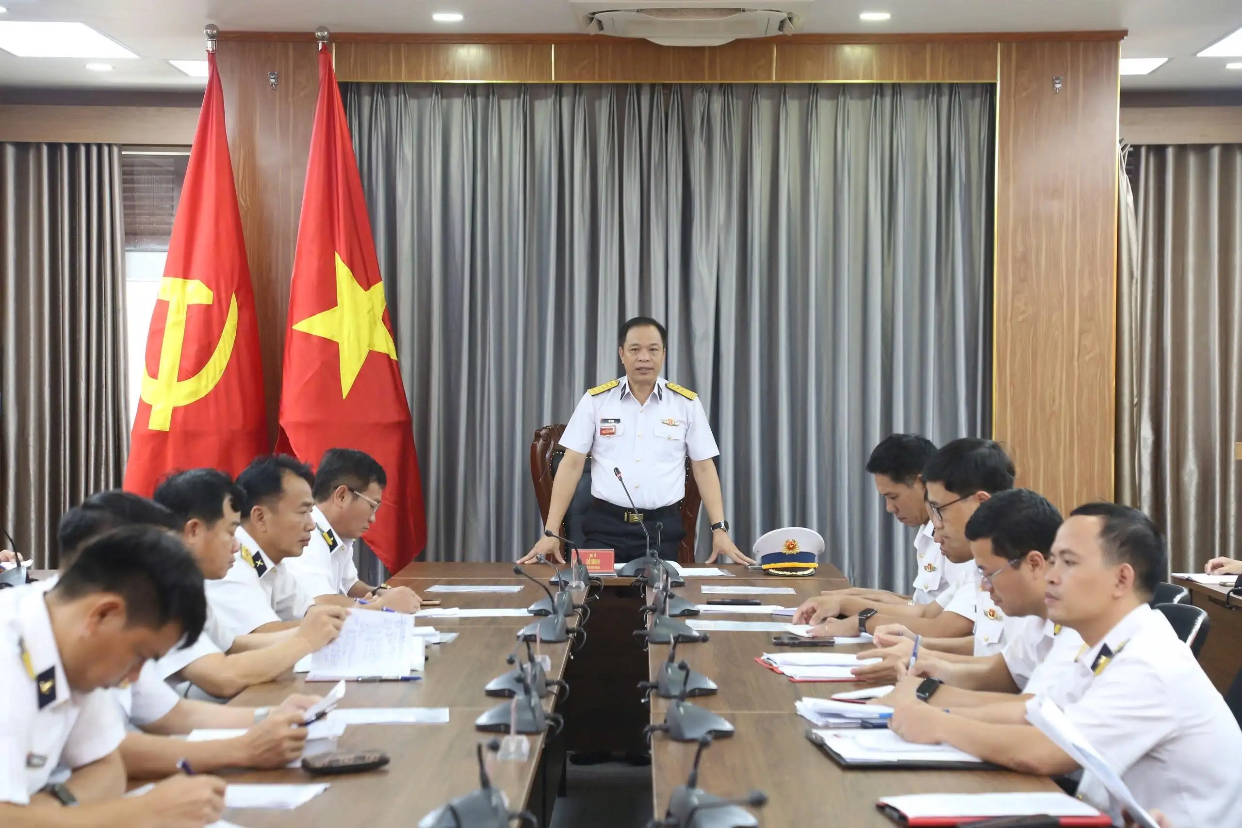 Vùng 4 Hải quân: Tổ chức buổi Gặp gỡ, giao nhiệm vụ cho lực lượng tham gia Hội thi Tiểu đoàn trưởng, Chính trị viên tiểu đoàn (BCHT,TTG); Hải đội trưởng, Chính trị viên hải đội giỏi lần thứ 3 QCHQ năm 2025