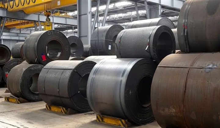 Chính thức khởi xướng điều tra chống lẩn tránh phòng vệ thương mại với thép cán nóng Trung Quốc