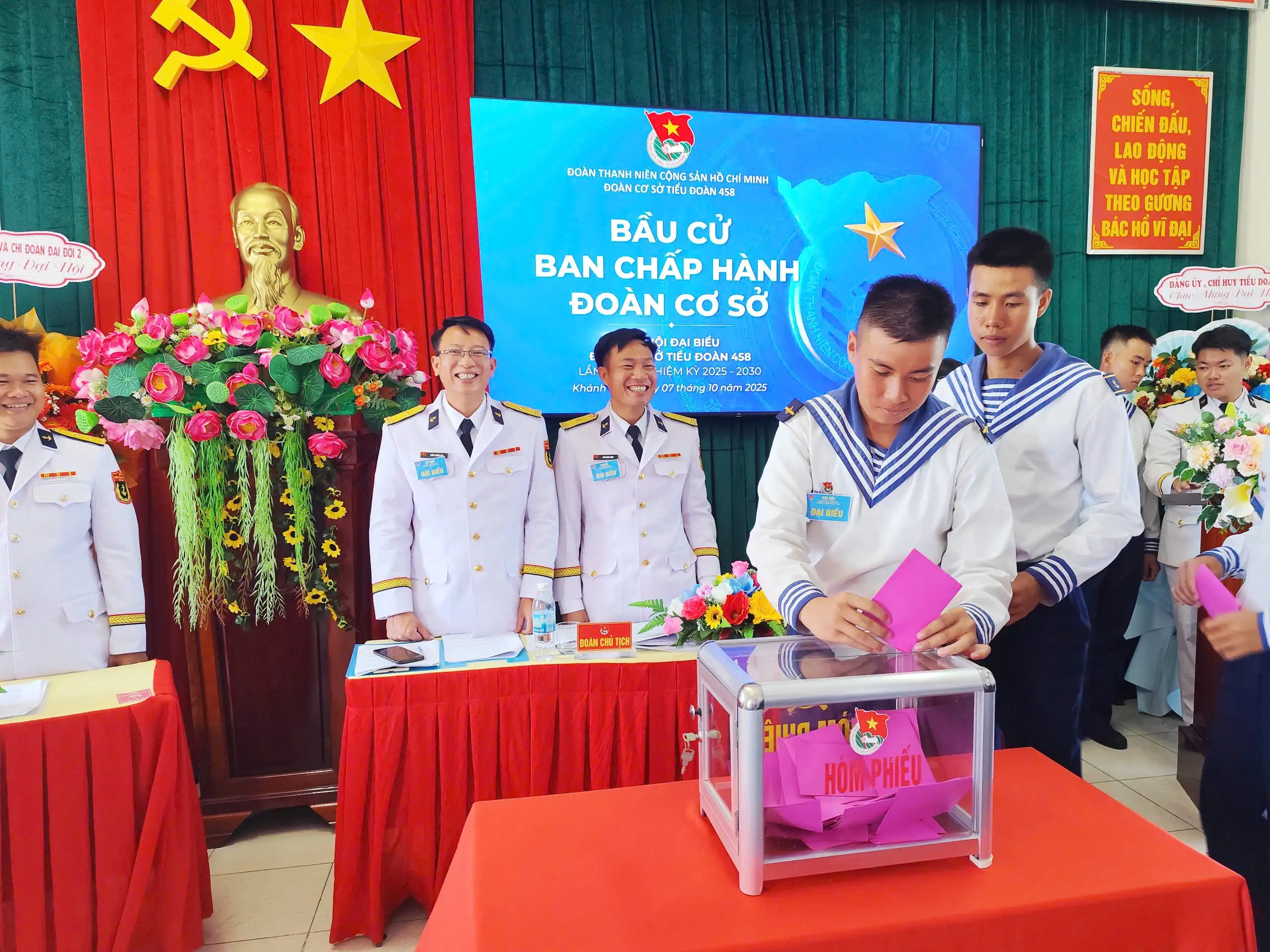 Đại hội đại biểu Đoàn cơ sở Tiểu đoàn 458, Vùng 4 Hải quân lần thứ III, nhiệm kỳ 2025-2030 thành công tốt đẹp.