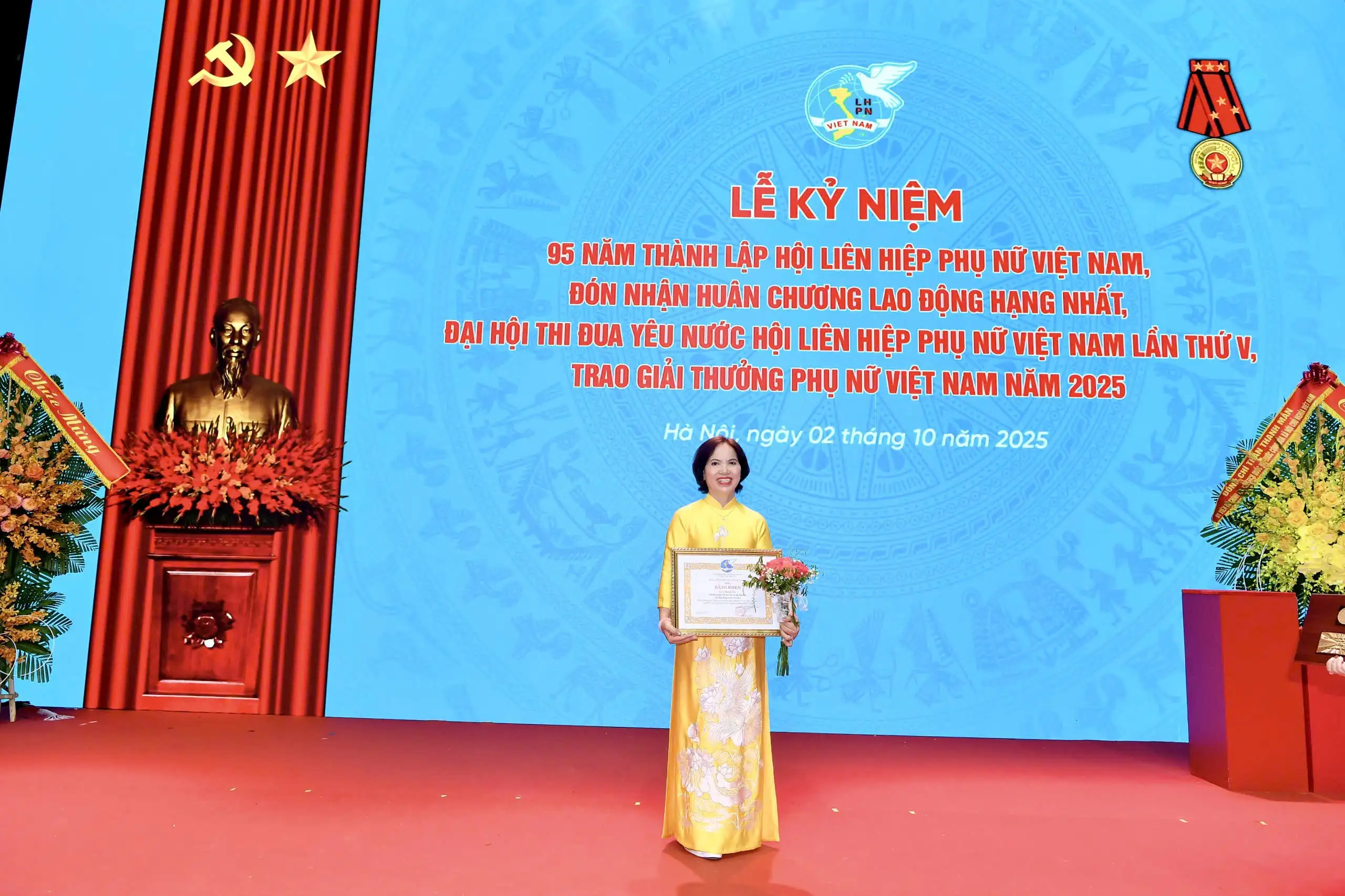 Nguyên Chủ tịch Hội LHPN thị xã Chơn Thành tỉnh Bình Phước (cũ) được vinh danh điển hình tiên tiến toàn quốc