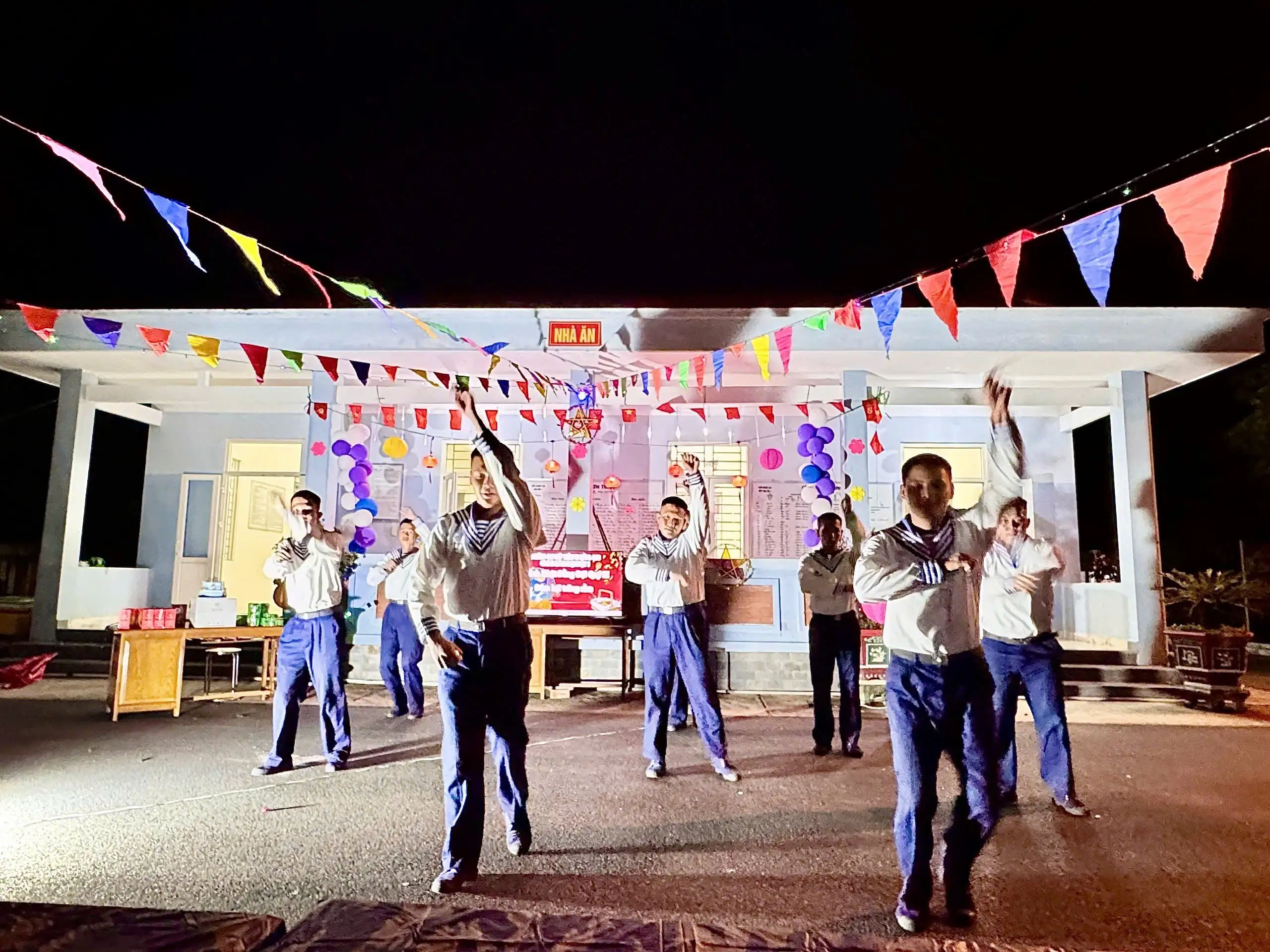 Đoàn cơ sở Tiểu đoàn 458 tổ chức sinh nhật đồng đội Quý III năm 2025