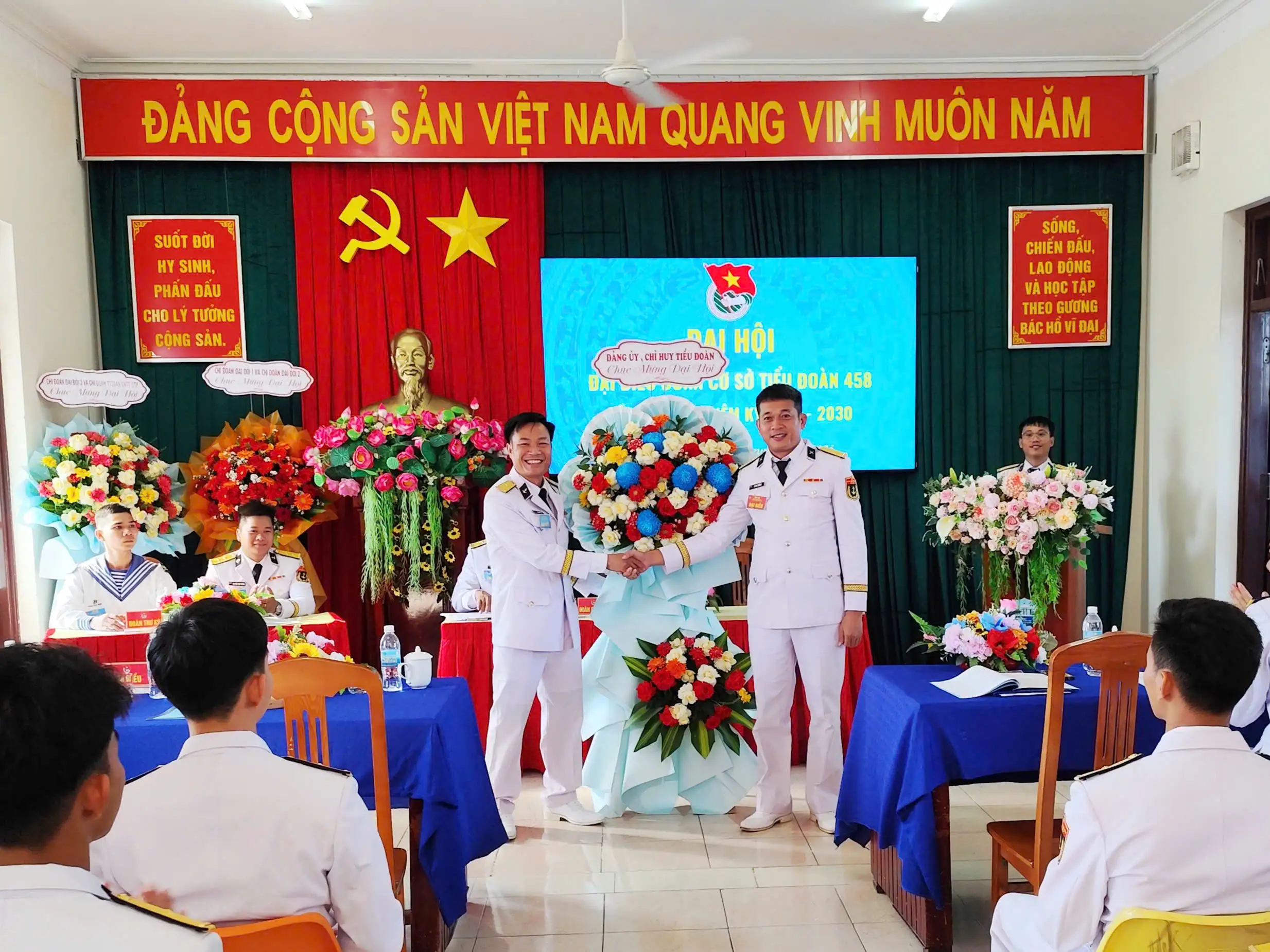 Đại hội đại biểu Đoàn cơ sở Tiểu đoàn 458, Vùng 4 Hải quân lần thứ III, nhiệm kỳ 2025-2030 thành công tốt đẹp.