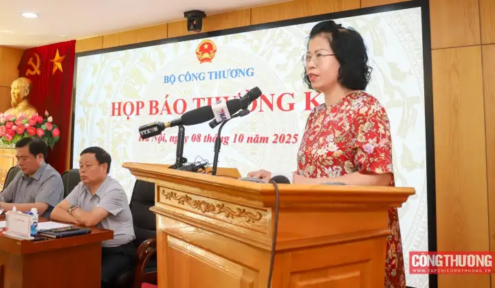Gỡ bỏ 44.000 sản phẩm và 12.000 gian hàng vi phạm trong thương mại điện tử