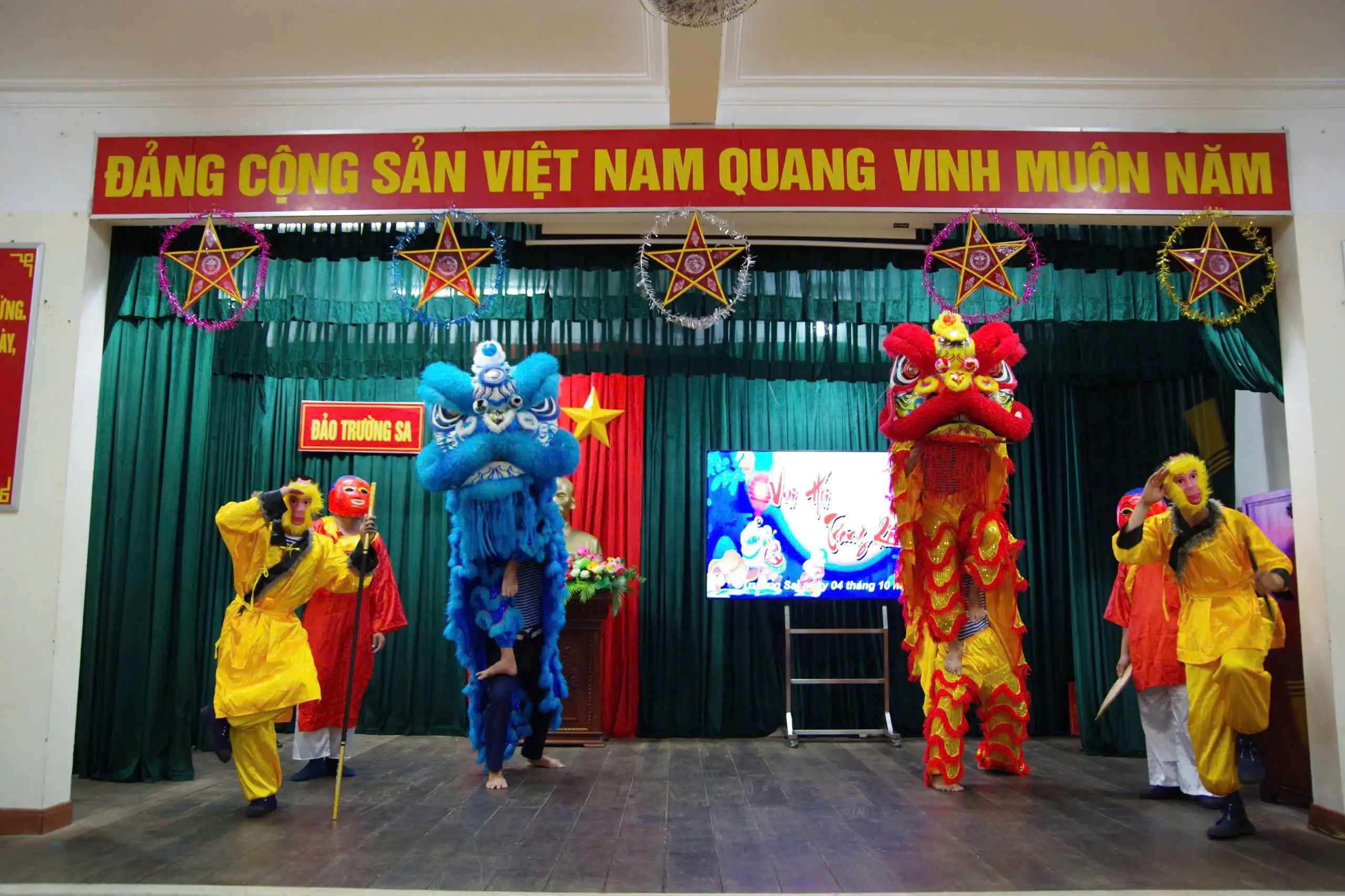 Trung thu ấm áp trên Đặc khu Trường Sa