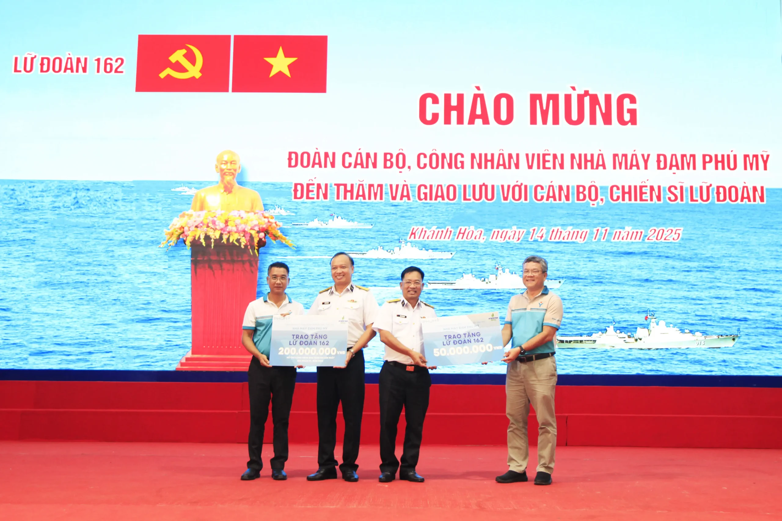 Nhà máy Đạm Phú Mỹ thăm, giao lưu với cán bộ, chiến sỹ Lữ đoàn 162, Vùng 4 Hải quân