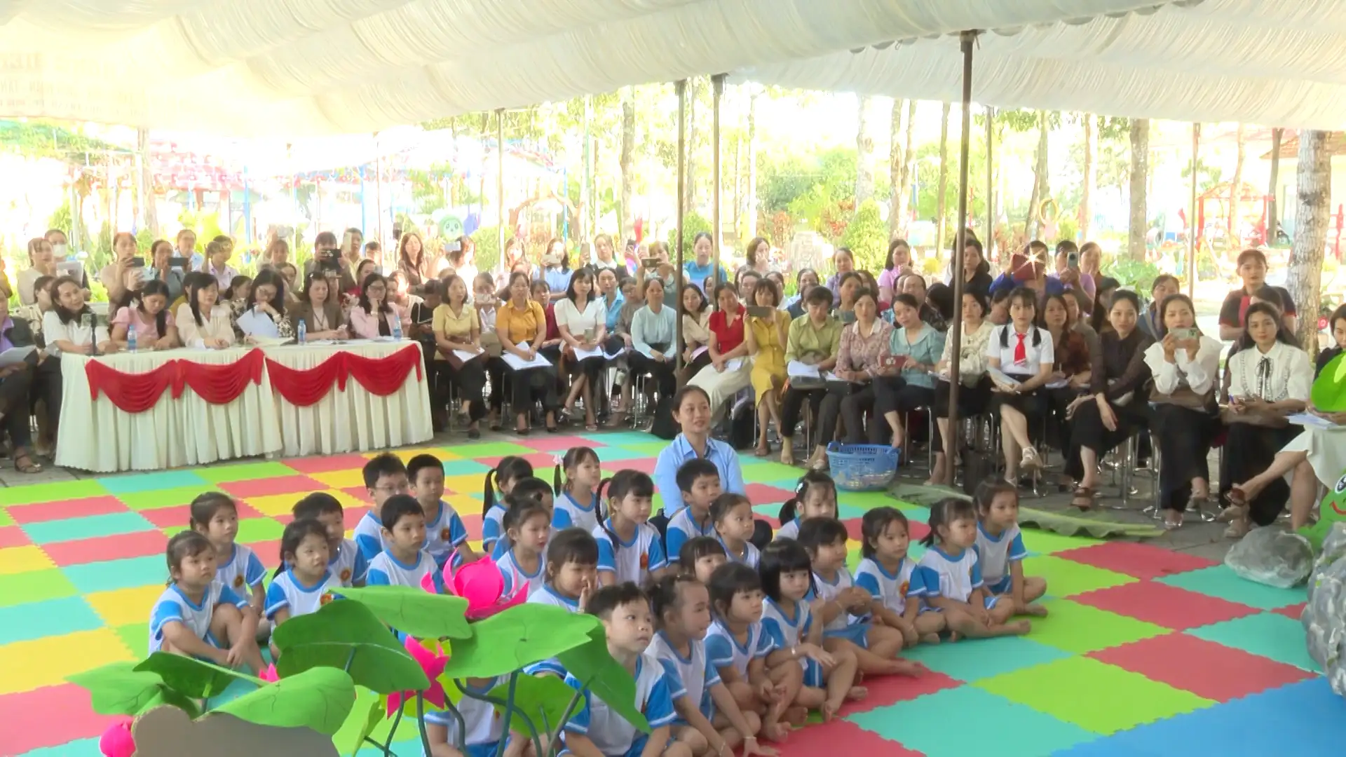 Cụm 15, của Sở giáo dục và đào tỉnh tỉnh Đồng Nai: tổ chức sinh hoạt chuyên môn bậc Mầm non