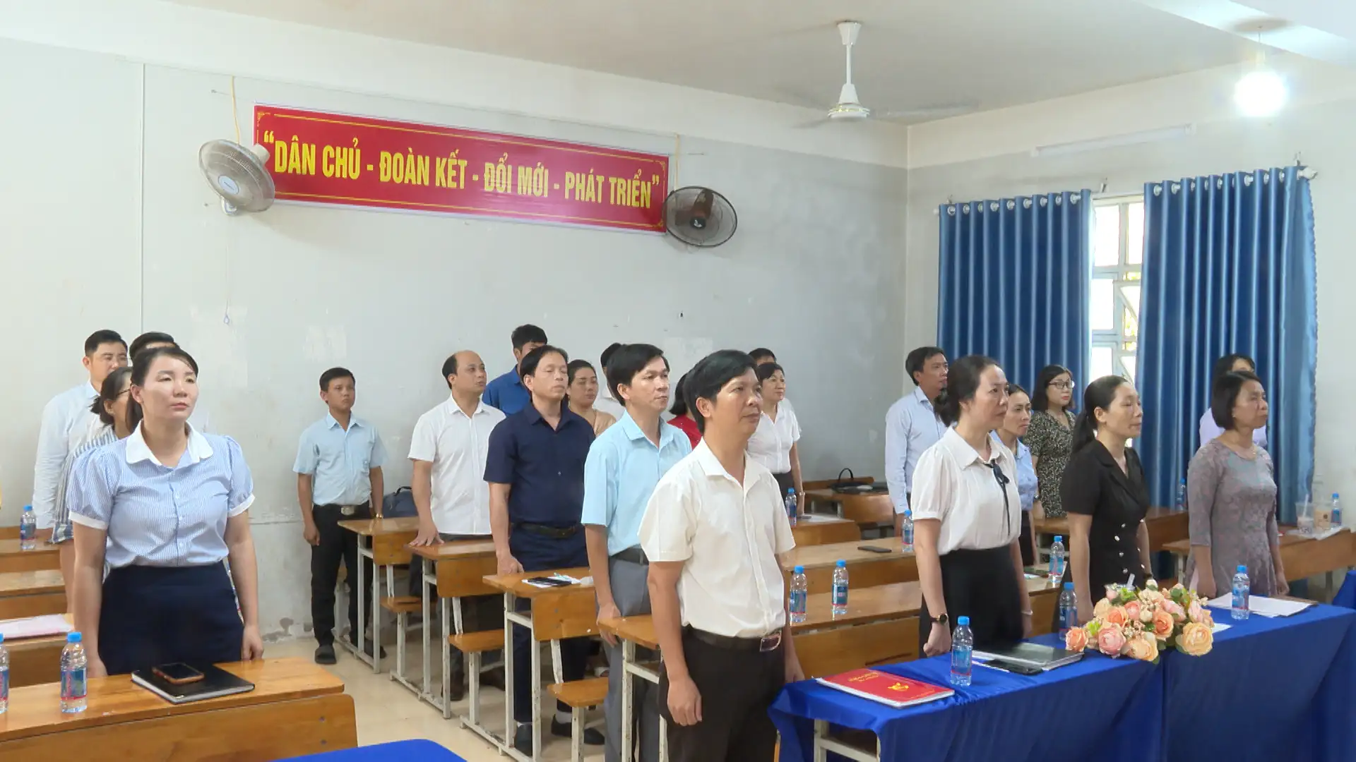 Trung tâm Giáo dục nghề nghiệp-Giáo dục thường xuyên Khu vực 12, tổ chức Lễ kết nạp Đảng cho học sinh