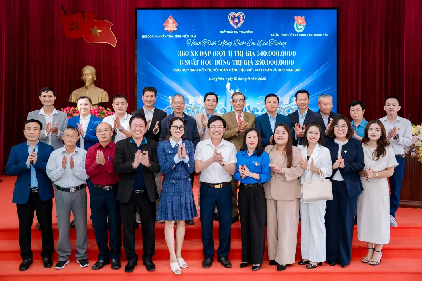 Hưng Yên: Khởi động năm đầu chương trình “Nâng bước em đến trường 2025” với 500 xe đạp dành tặng học sinh khó khăn