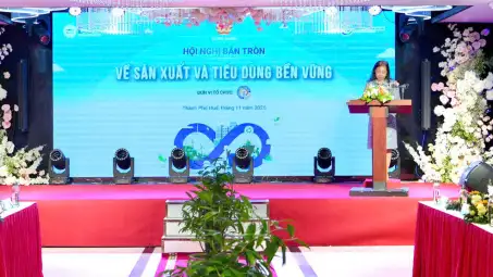 Bộ Công Thương tổ chức Hội nghị bàn tròn về Sản xuất và tiêu dùng bền vững năm 2025