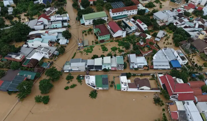 Đảm bảo an toàn hệ thống điện trong bối cảnh mưa lũ diễn biến phức tạp