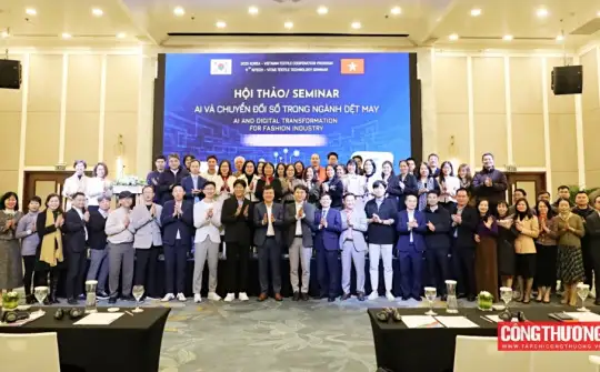 Ngành dệt may Việt Nam đẩy mạnh chuyển đổi kép, bắt kịp xu hướng toàn cầu