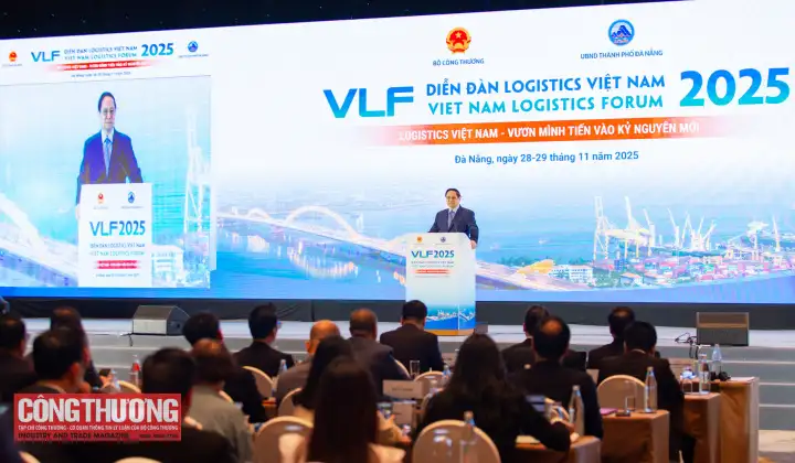 [CHÙM ẢNH] Diễn đàn Logistics Việt Nam 2025: Vươn mình tiến vào kỷ nguyên mới