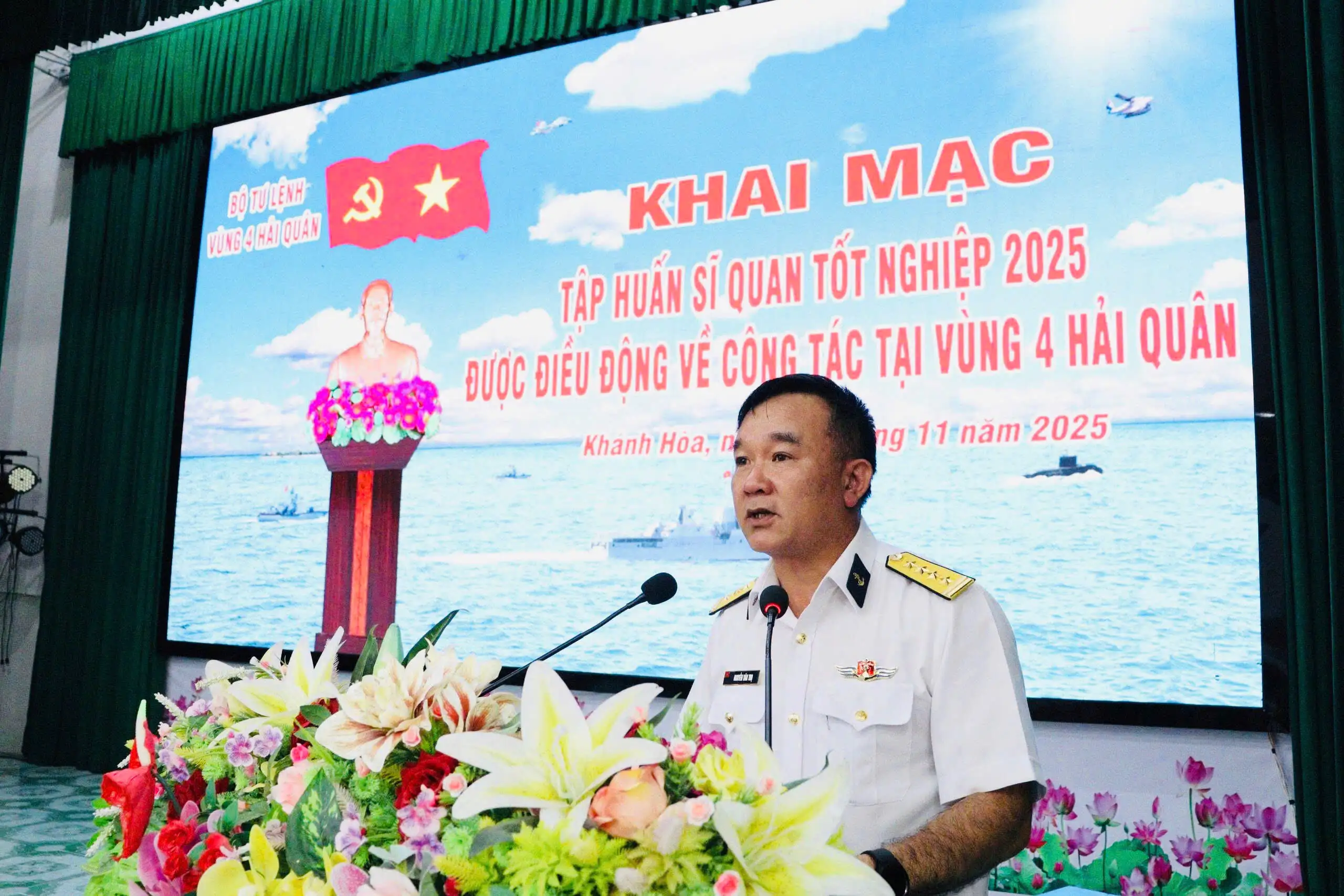 Vùng 4 Hải quân khai mạc lớp tập huấn sĩ quan tốt nghiệp năm 2025