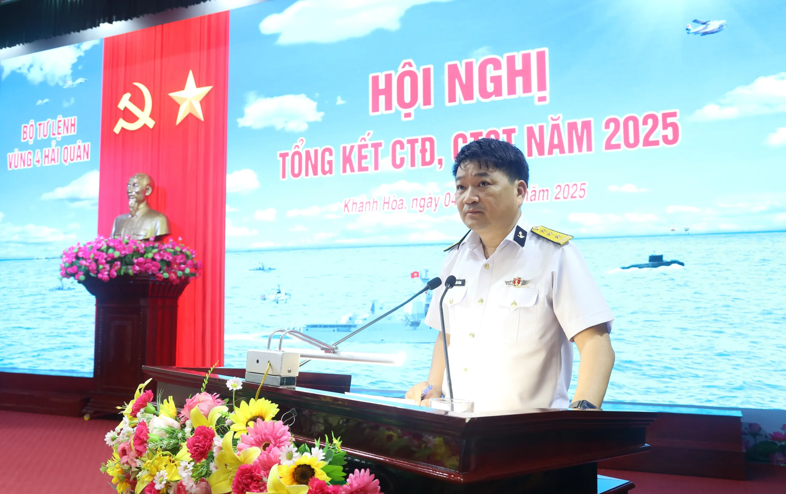 VÙNG 4 HẢI QUÂN: Tổ chức Hội nghị tổng kết công tác Đảng, công tác chính trị (CTĐ, CTCT) năm 2025