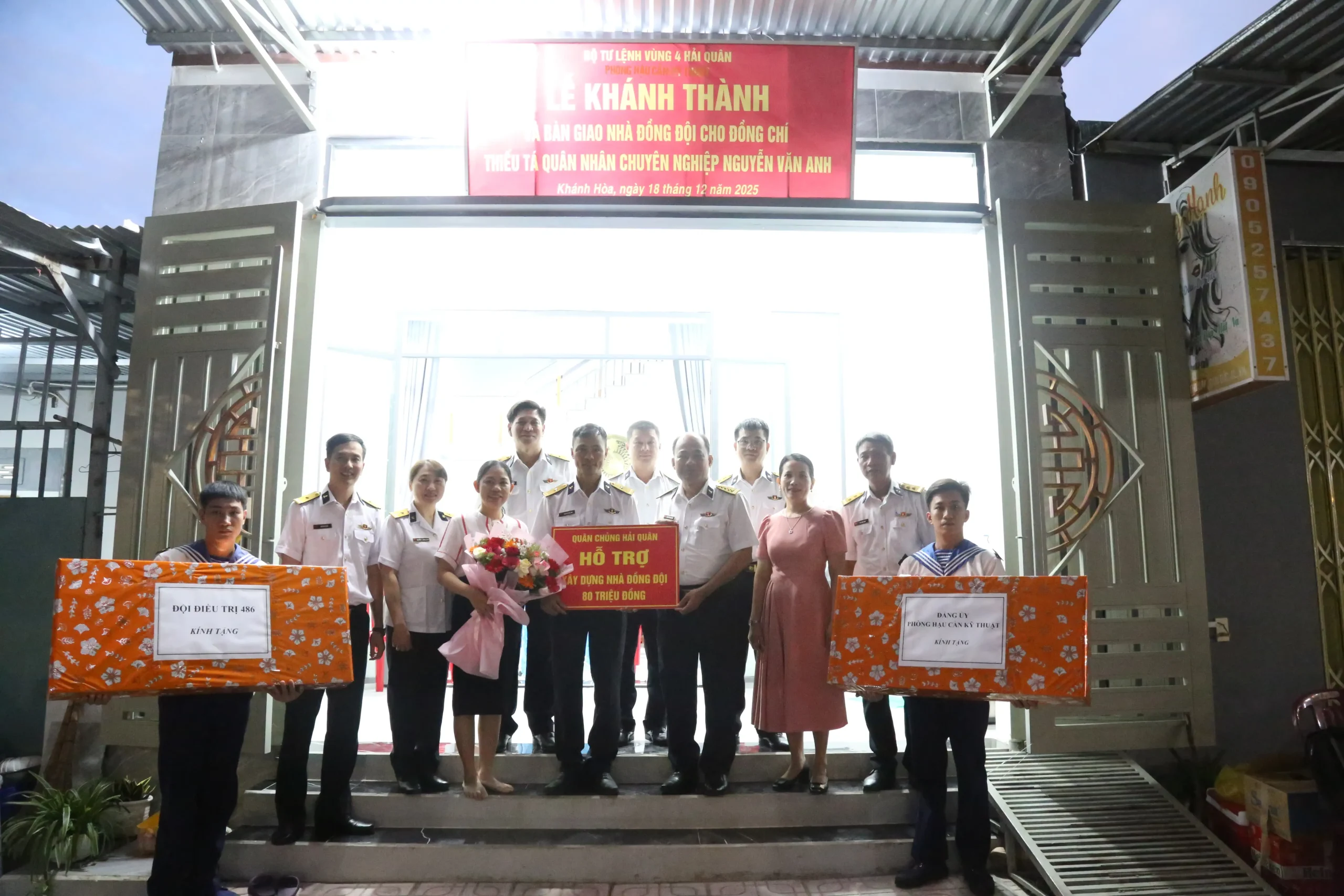 Phòng Hậu cần - Kỹ thuật Vùng 4 Hải quân khánh thành và bàn giao “Nhà đồng đội” 3 Phòng Hậu cần – Kỹ thuật Vùng 4 Hải quân khánh thành và bàn giao “Nhà đồng đội”