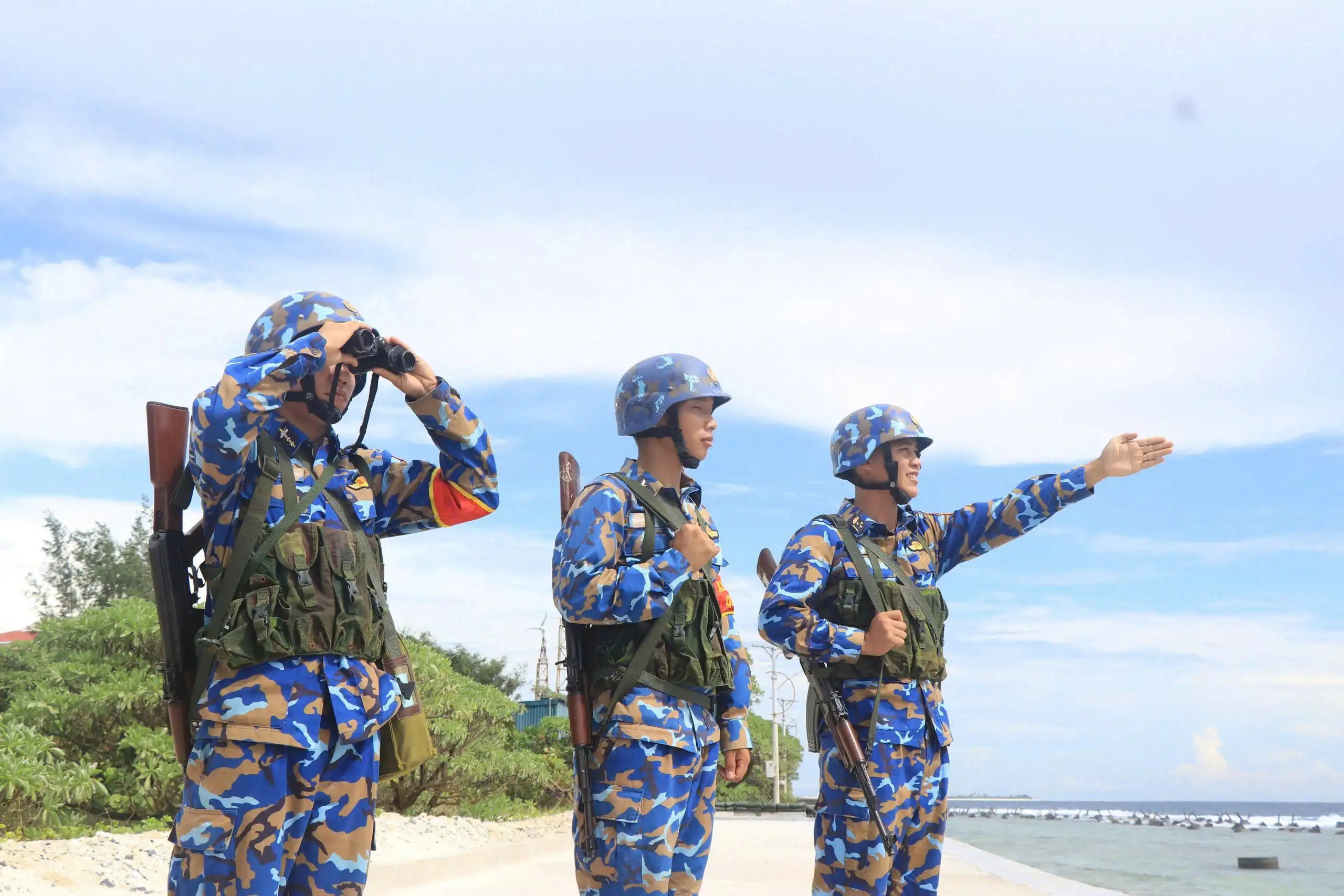 Từ đất liền đến đảo xa: Vùng 4 Hải quân thi đua lập thành tích chào mừng 81 năm Ngày thành lập Quân đội