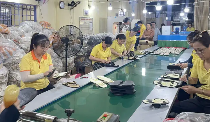 Bộ Công Thương ban hành Chỉ thị 20/CT-BCT về tăng cường hoạt động khuyến công trong giai đoạn mới