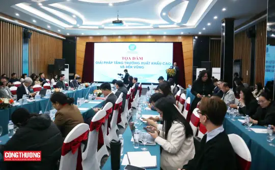 Xuất khẩu năm 2025 ước đạt trên 470 tỷ USD và giải pháp để tiếp tục tăng trưởng cao, bền vững