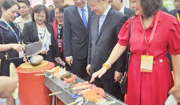 Triển lãm Quà tặng & Đồ gia dụng Việt Nam 2025 thu hút hơn 250 doanh nghiệp trưng bày
