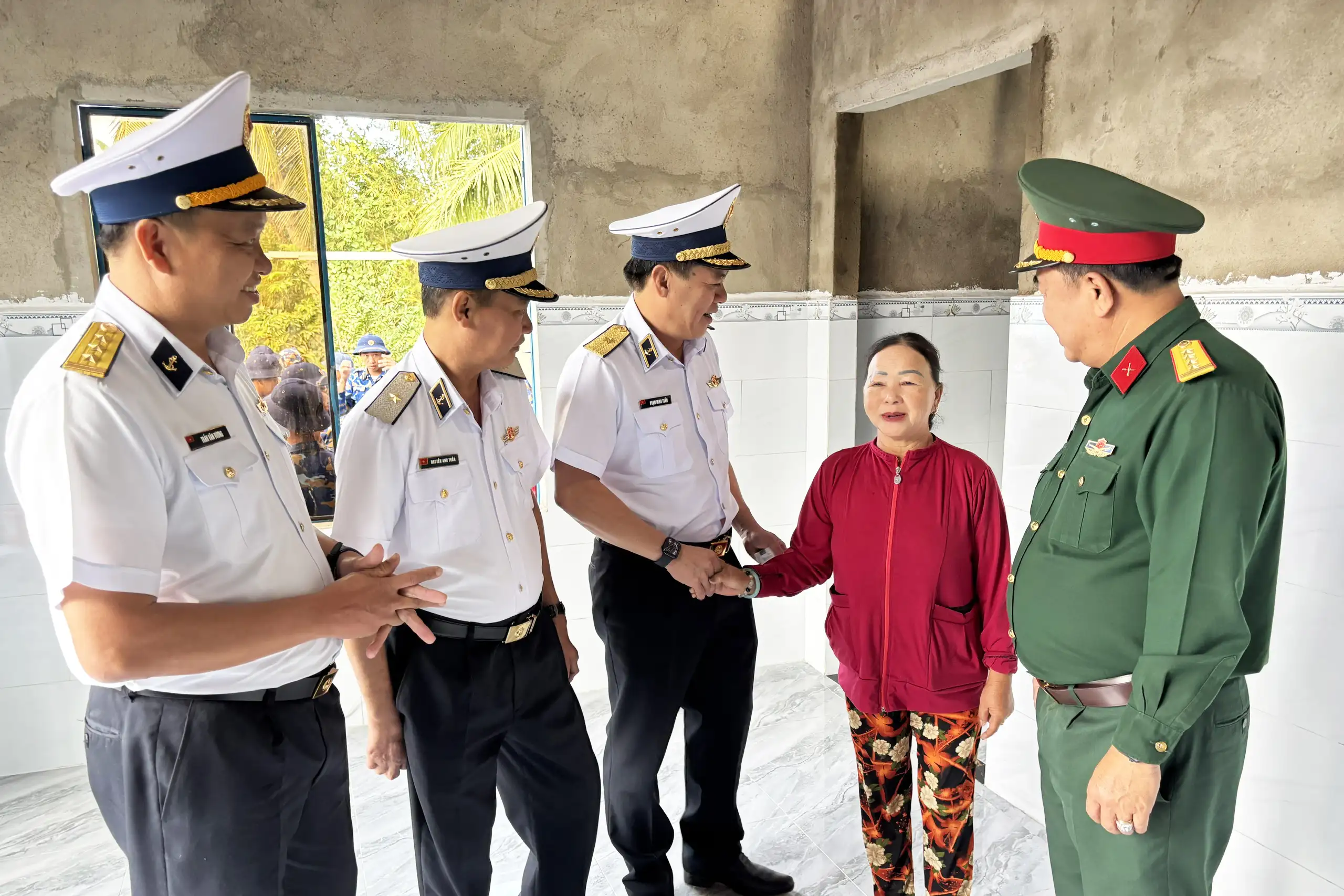 Quân chủng Hải quân khánh thành, bàn giao 8 căn nhà trong “Chiến dịch Quang Trung”