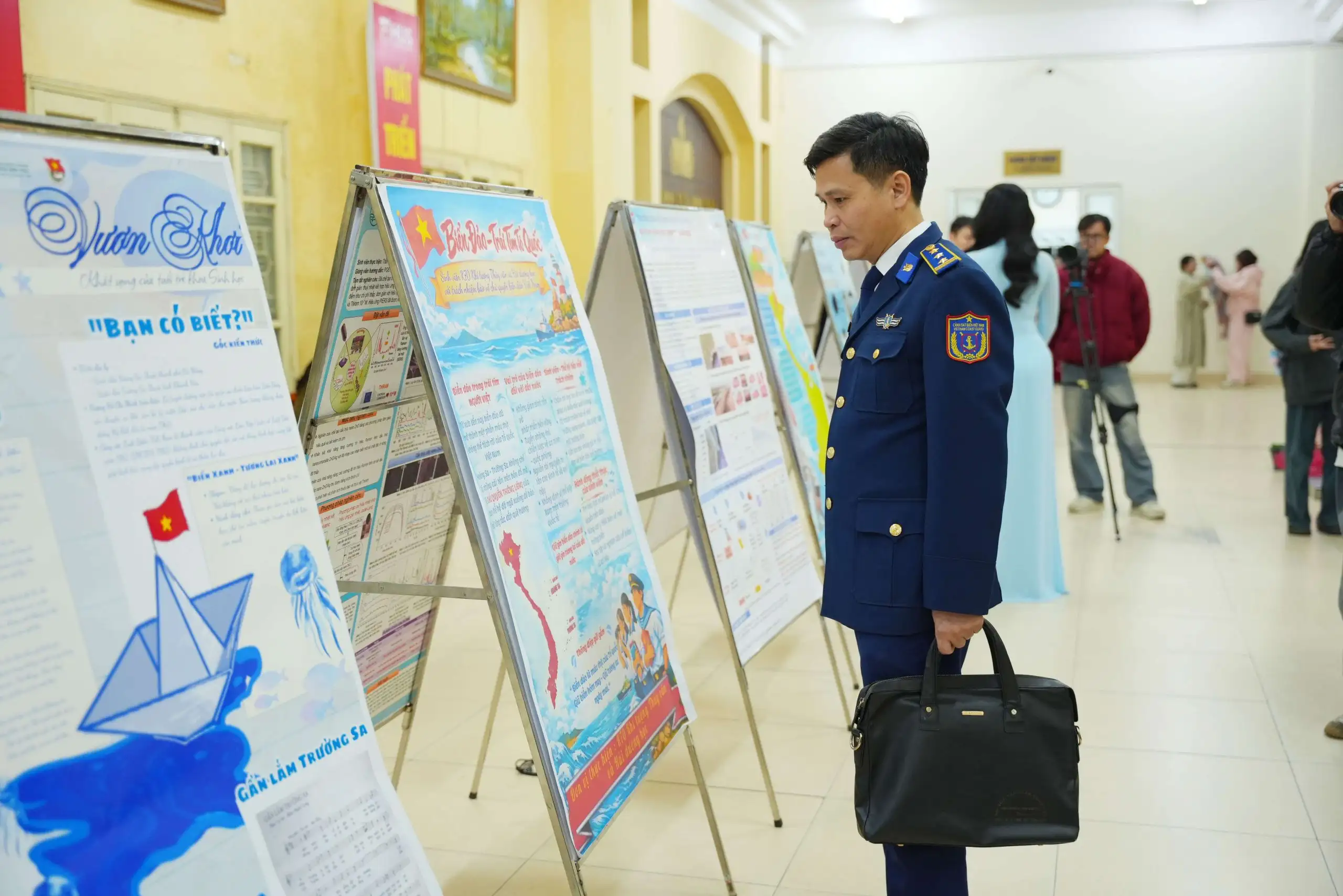 Tạp chí Biển Việt Nam kết nối sinh viên với nhiệm vụ bảo vệ chủ quyền biển, đảo trong kỷ nguyên số