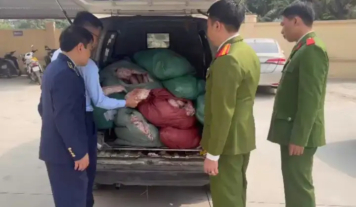 Ban Chỉ đạo 389 Hà Nội siết chặt kỷ cương thị trường trong công tác chống buôn lậu, hàng giả