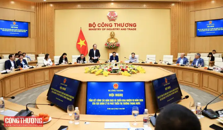 Từ ổn định bộ máy đến hiện đại hóa quản trị: Bước đà cho thị trường trong nước năm 2026
