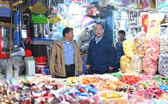 Tăng cường kiểm tra, đôn đốc, đảm bảo cân đối cung cầu hàng hóa dịp Tết Nguyên đán tại Hà Nội