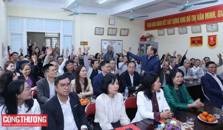 100% cử tri nơi cư trú nhất trí giới thiệu Quyền Bộ trưởng Bộ Công Thương Lê Mạnh Hùng ứng cử đại biểu Quốc hội khóa XVI