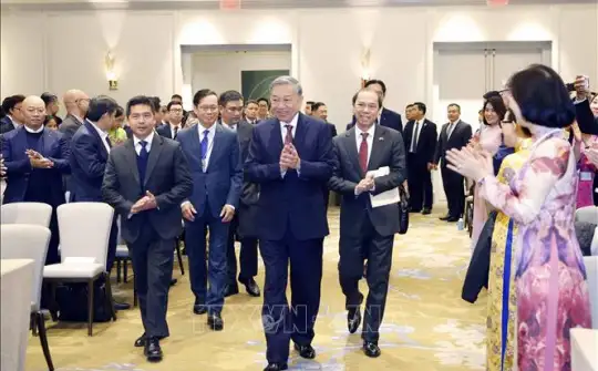 Tổng Bí thư Tô Lâm gặp gỡ bà con cộng đồng và các cơ quan đại diện Việt Nam tại Hoa Kỳ
