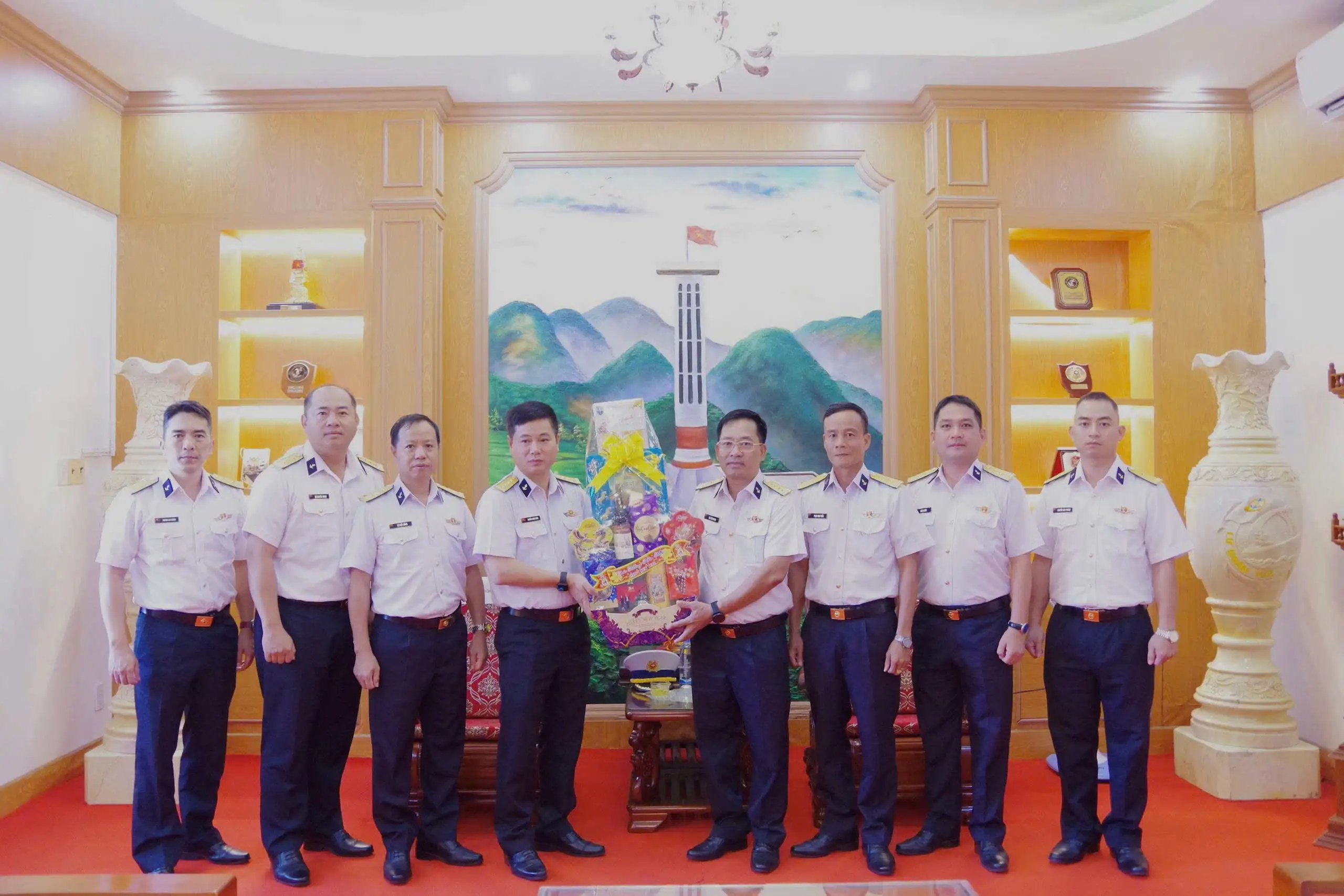 Phó Tư lệnh – Tham mưu trưởng Vùng 4 thăm, kiểm tra, chúc Tết Lữ đoàn 162