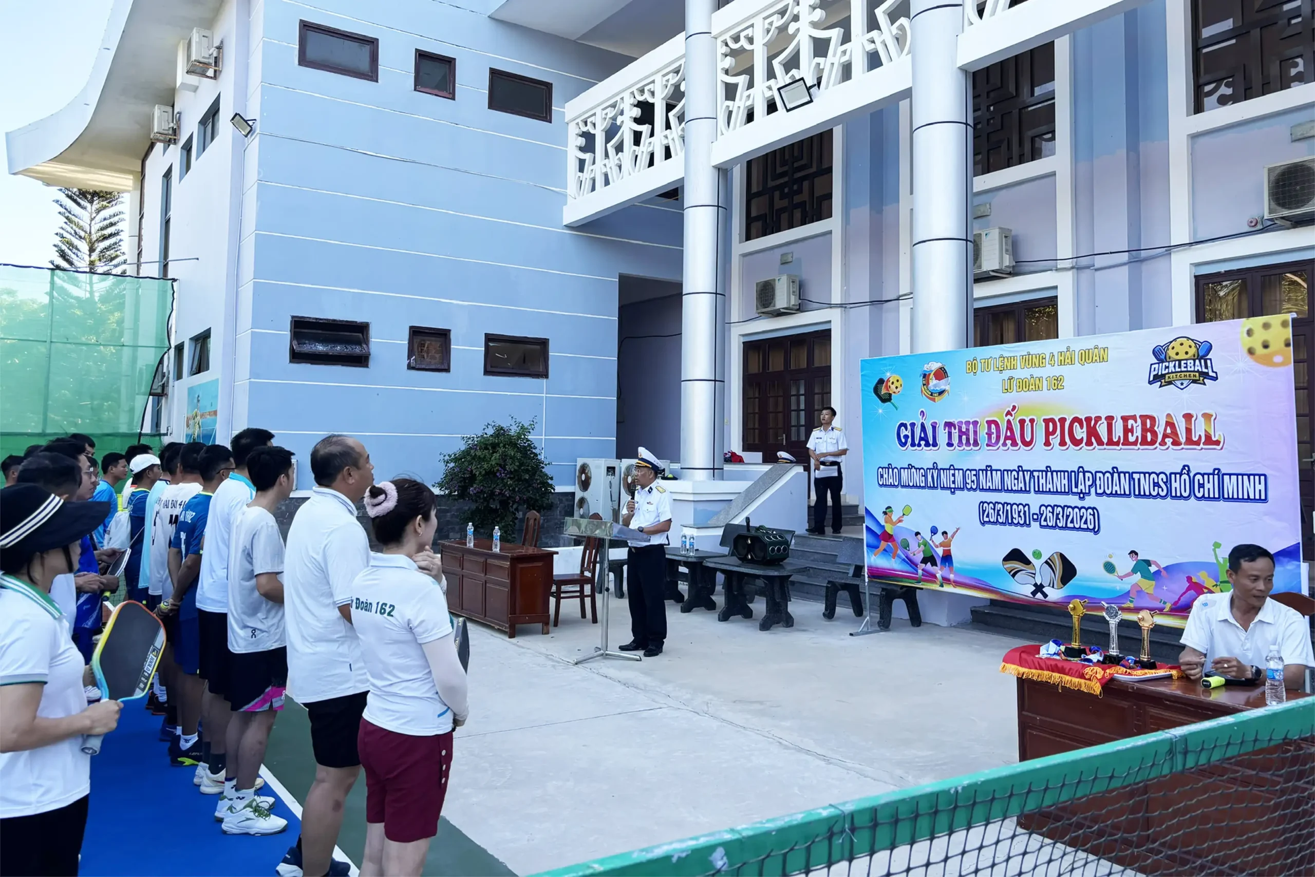 Tuổi trẻ Lữ đoàn 162 sôi nổi các hoạt động thể thao chào mừng kỷ niệm 95 năm Đoàn thanh niên cộng sản Hồ Chí Minh