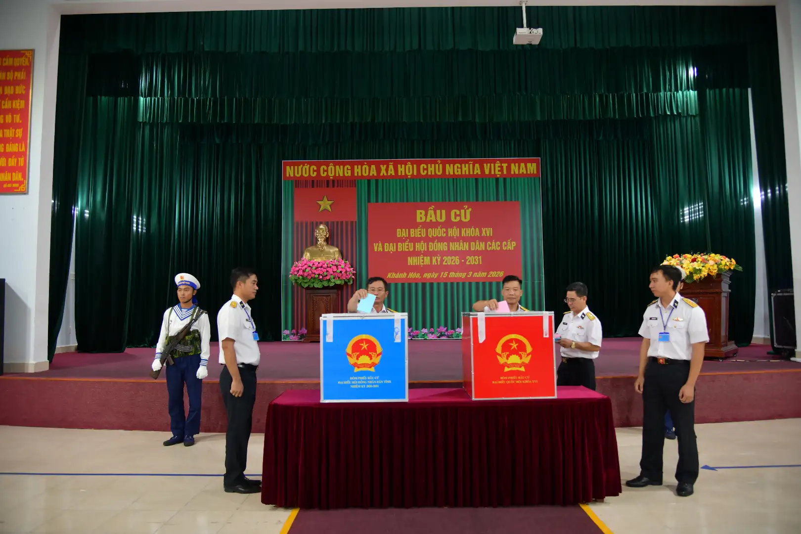 Vùng 4 Hải quân và quân, dân đảo Trường Sa tham gia bầu cử đại biểu Quốc hội khóa XVI và đại biểu HĐND các cấp nhiệm kỳ 2026-2031 1 Vùng 4 Hải quân và quân, dân đảo Trường Sa tham gia bầu cử đại biểu Quốc hội khóa XVI và đại biểu HĐND các cấp nhiệm kỳ 2026-2031